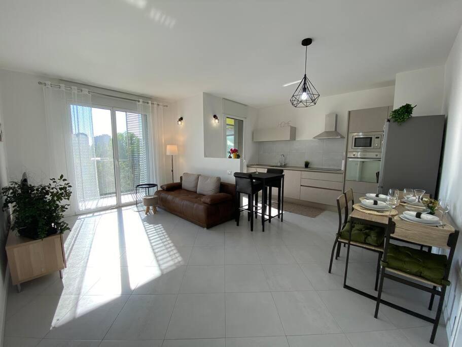 Elysion - Park View Apartment Milan Bagian luar foto